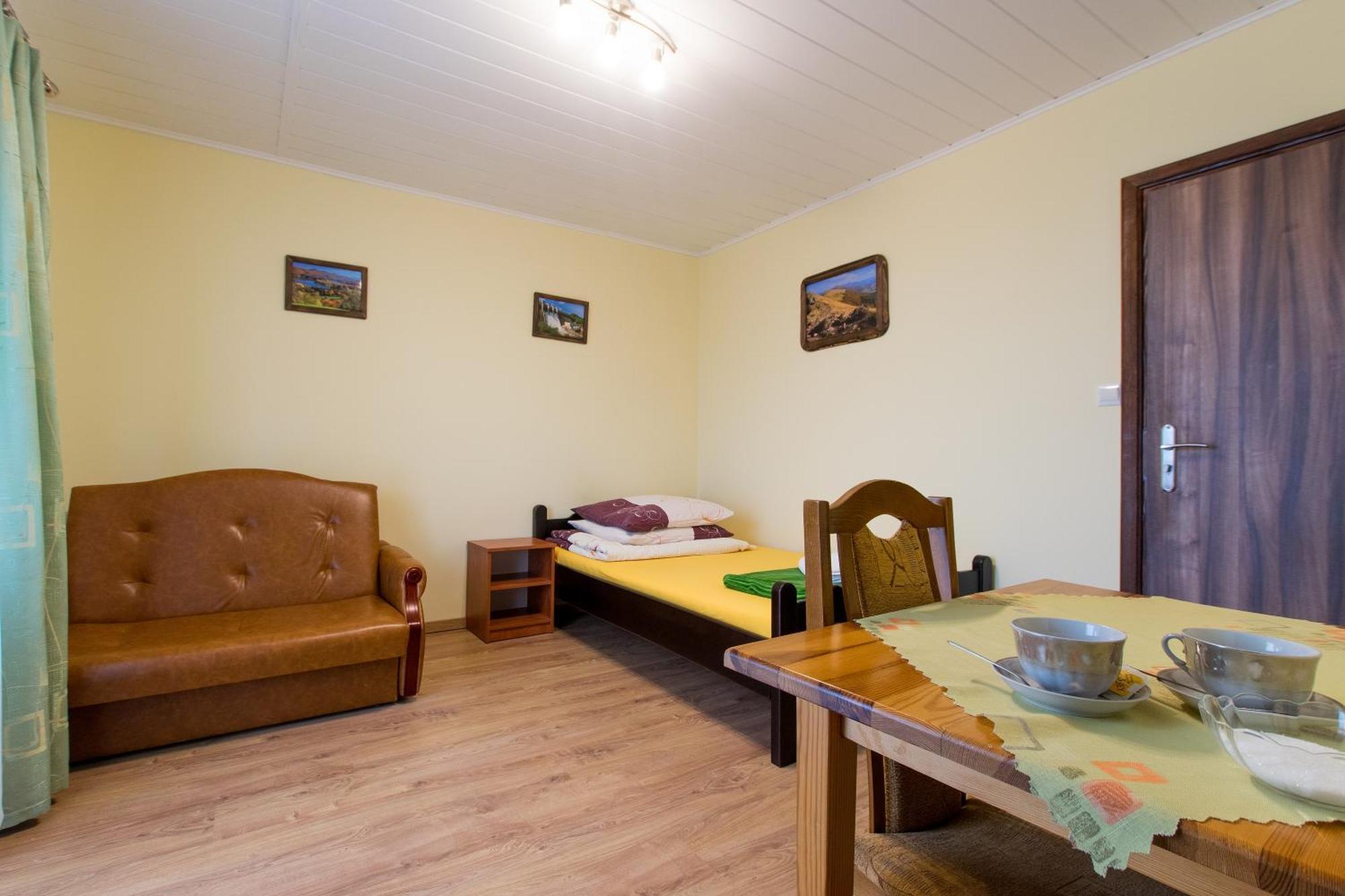 Dworek Julia - Klimatyzowane Komfortowe Pokoje Nad Solina - Bieszczady Polanczyk Exterior photo
